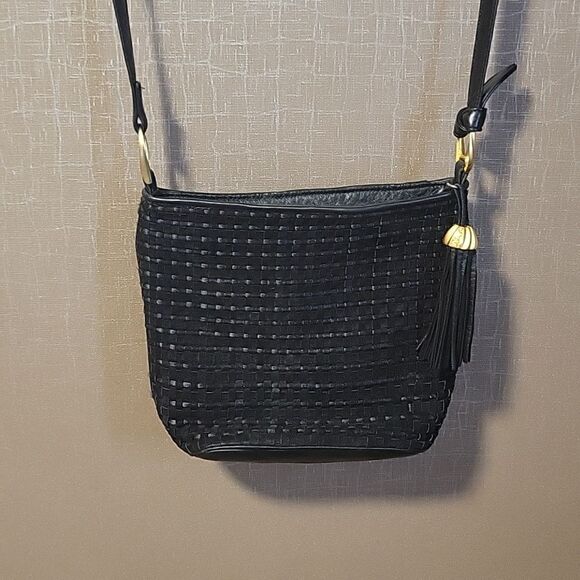 Sharif Woven Leather Bag - Picture 2 of 16